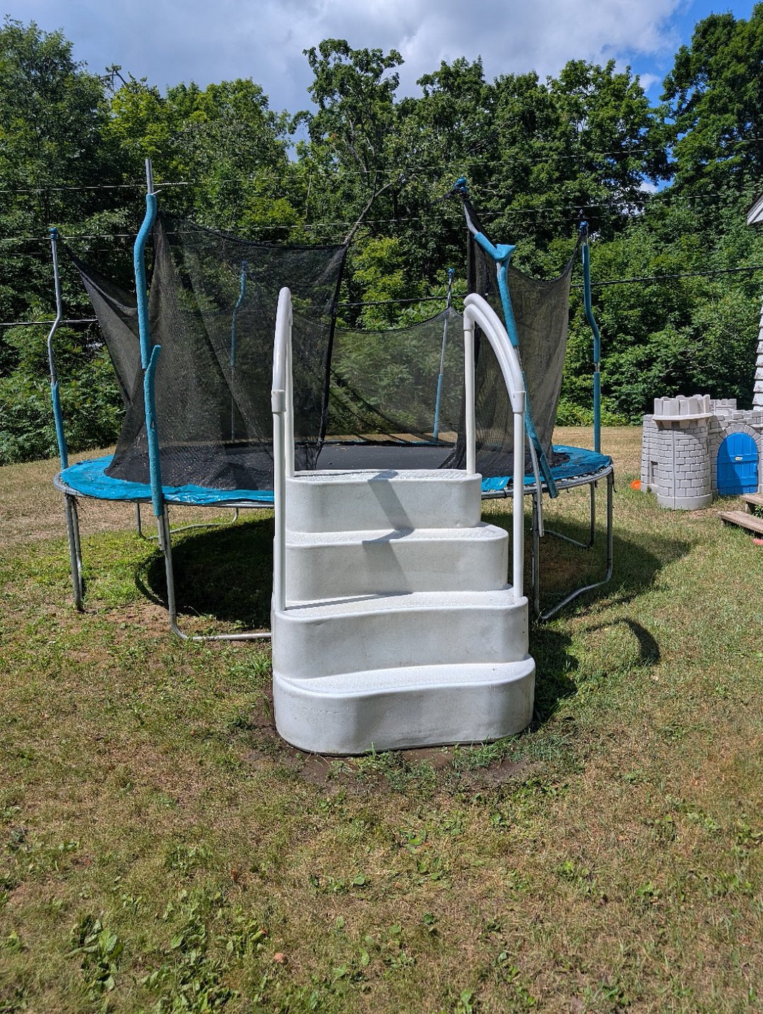 Keep Your Community Safe and Inviting: Professional Cleaning for Play Equipment & Tennis Courts in Innisfil